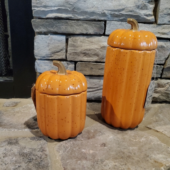 Popular Pumpkin Canisters-NWT - Picture 4 of 9